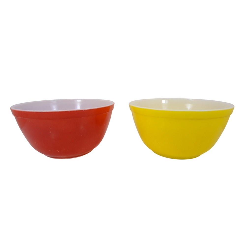 Pyrex Mixing Bowls Set of 2 Red Yellow Primary Colors Good Vintage